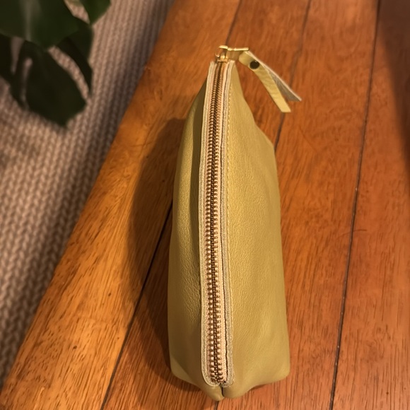 Sugar Snap PLG eclipse makeup case - Picture 4 of 4